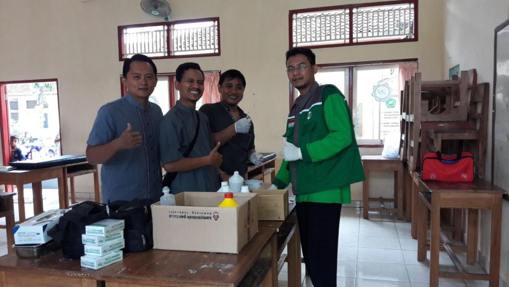 Mass Circumcision with PLN Indonesia Civil & Lazis Social Wallets